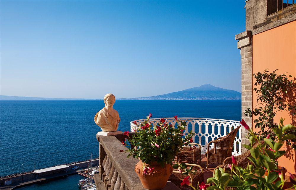 Grand Hotel Excelsior Vittoria Sorrent Exterior foto