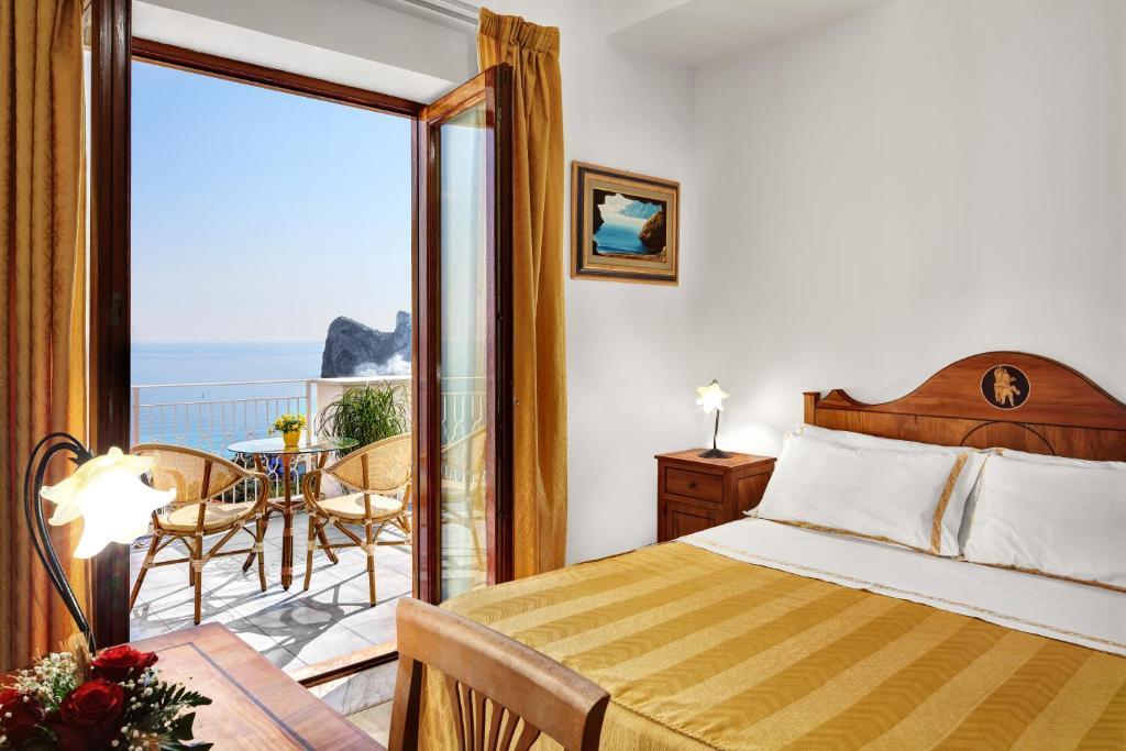 Grand Hotel Excelsior Vittoria Sorrent Zimmer foto