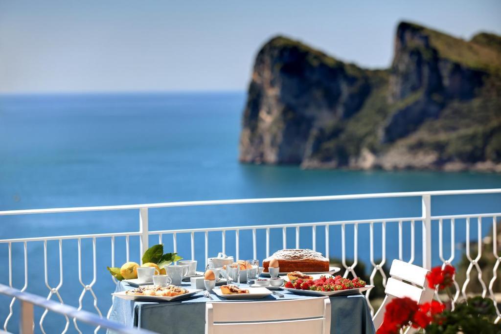 Grand Hotel Excelsior Vittoria Sorrent Exterior foto
